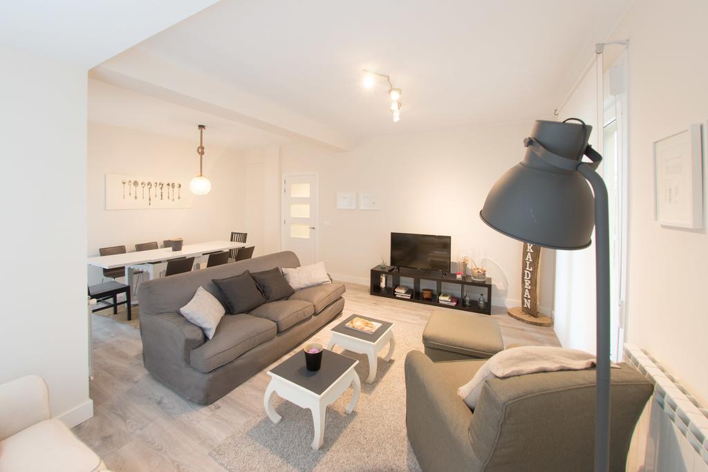 Santa Barbara Terrace - Ib Apartments サン・セバスティアン エクステリア 写真